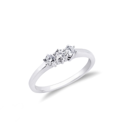 Ring mit 3 Diamanten aus Weißgold