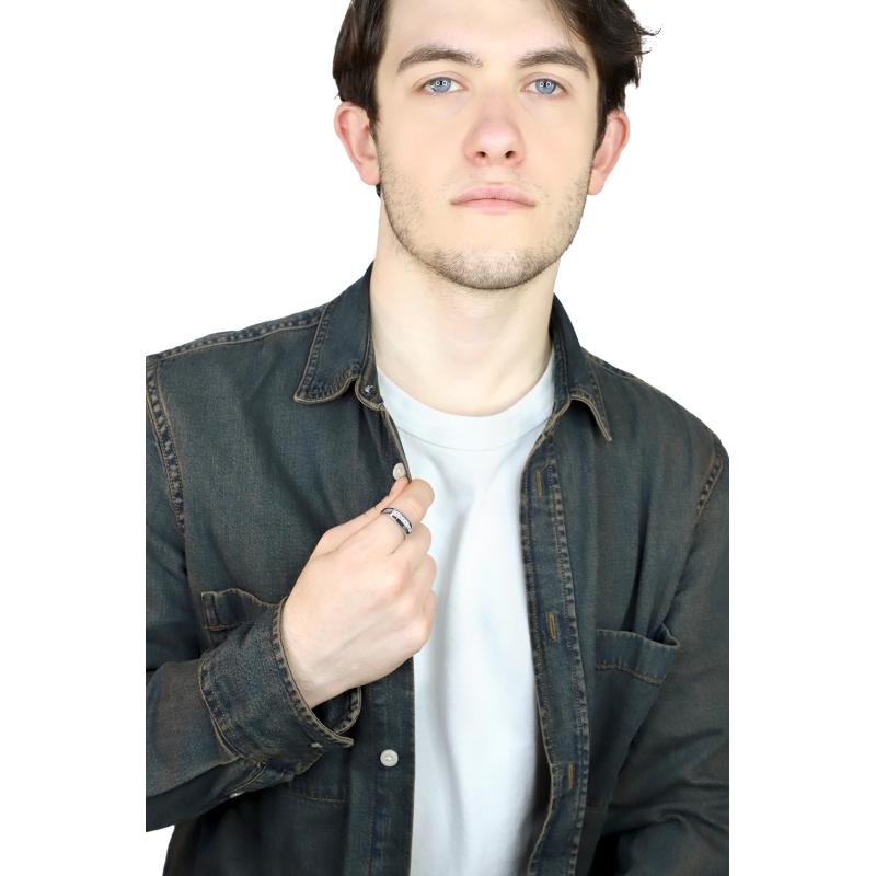 Weißgold 18k Herrenring mit sieben Diamanten