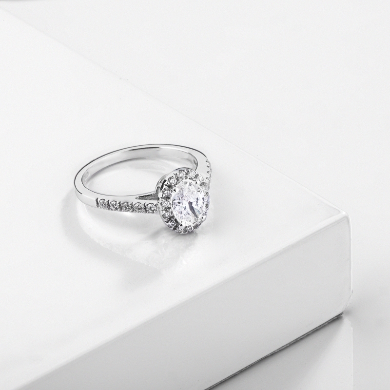 Verlobungsring mit Diamant Ovalschliff 1.00 Karat GIA aus Weißgold 18k