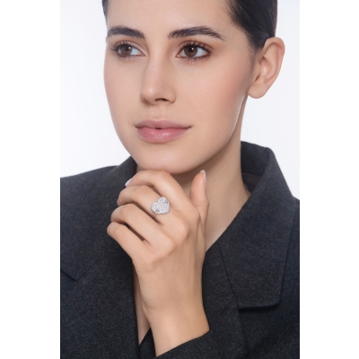 Herz Ring mit Diamanten aus 750er Weißgold