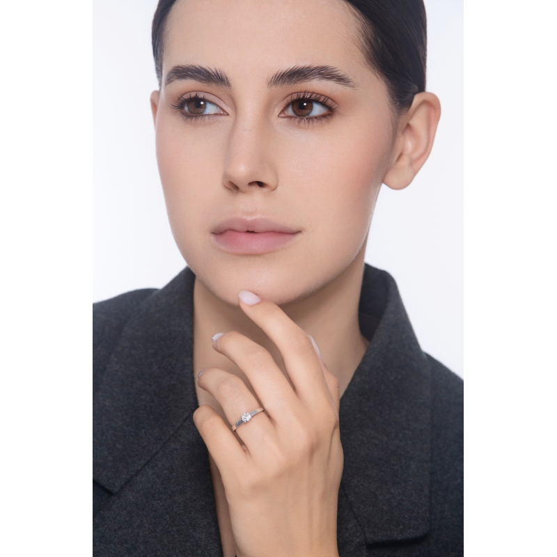 Damenring mit Diamant 0,40 kt Verlobung 