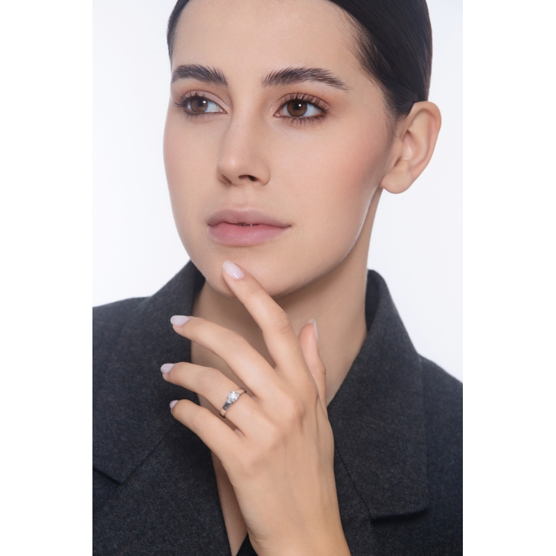 Weißgold 18K Antragsring mit Diamant 0.70 kt