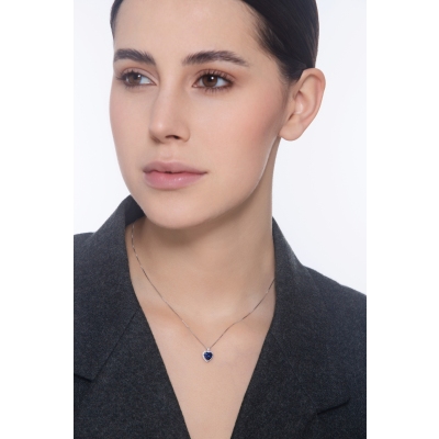 Halo Herzkette mit blauem Saphir und Diamanten Weißgold