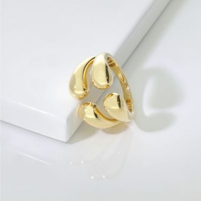Offener Chunky Ring aus 18 Karat Gelbgold