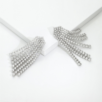 Tennis Ohrringe Weißgold mit sieben Reihen Diamanten