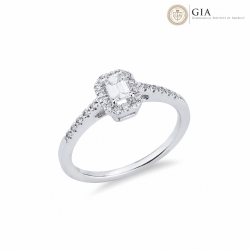 Weißgold 750 Damenring mit Diamant Smaragdschliff GIA 0.30 kt