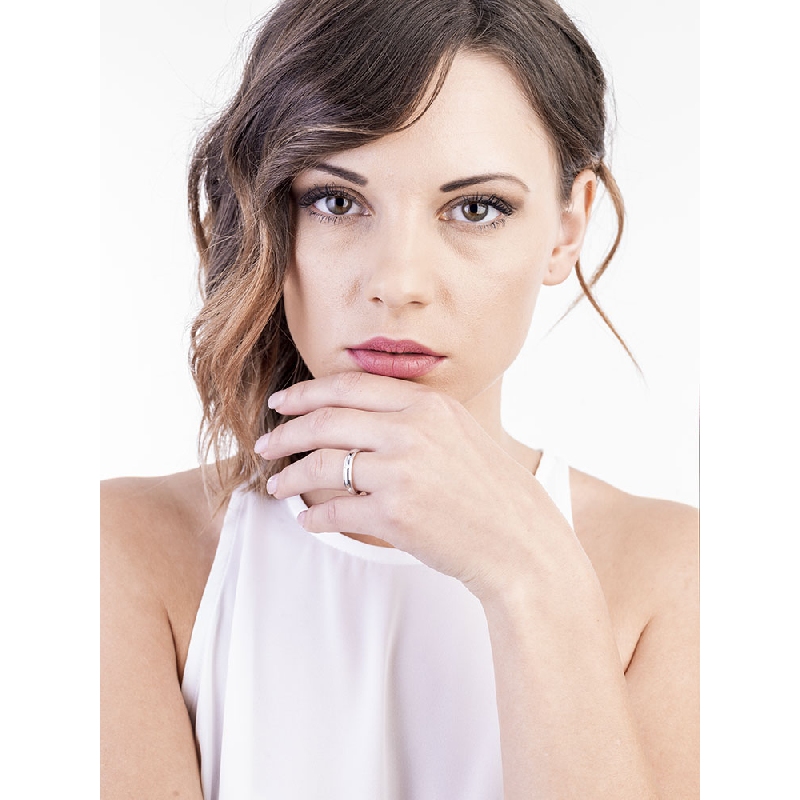 Ehering Weißgold 750 mit Diamanten