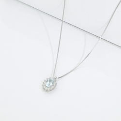 750er Weißgold Halo Kette mit Diamanten und Aquamarin  2