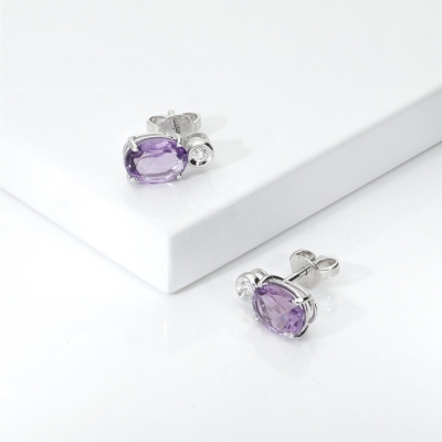 Amethyst Ohrstecker mit Diamanten Weißgold