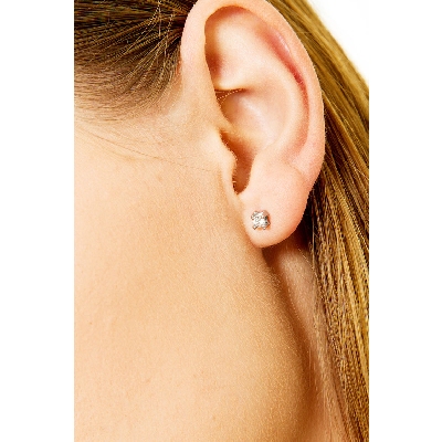  Viereckige Diamantohrringe aus Weißgold 