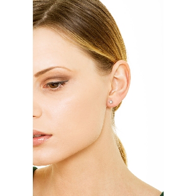 Quadratische Weißgold-Orstecker mit Diamant