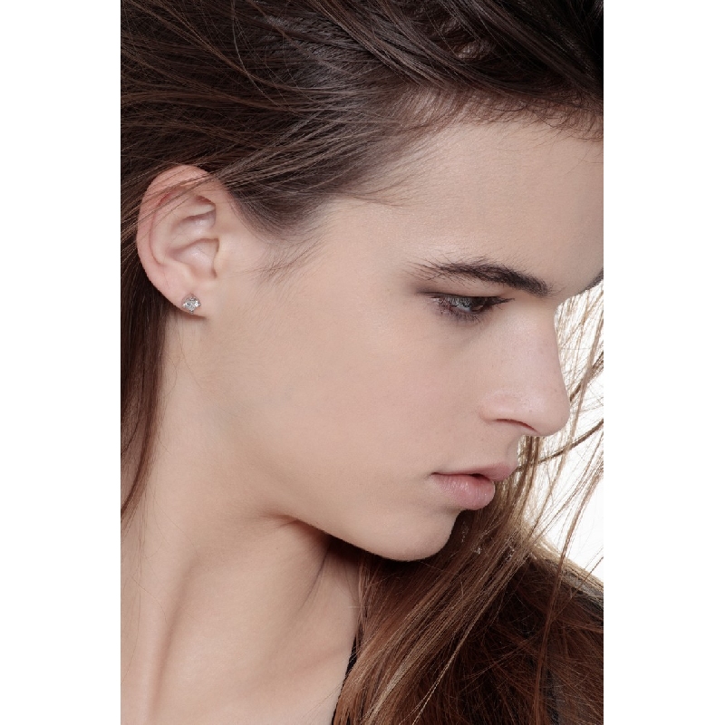 750 Weißgold Ohrstecker Damen mit Diamanten 750 Weißgold Ohrstecker Damen mit Diamanten