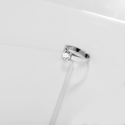 Einkarätiger Diamantring Verlobungsring aus Weißgold 750