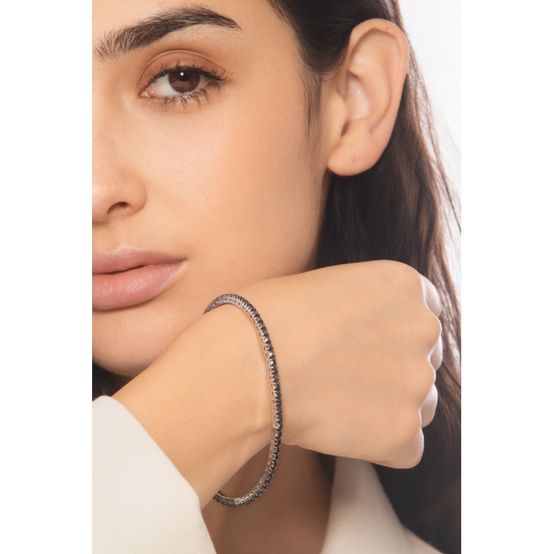 Weißgold elastisches Tennisarmband schwarzen Diamanten