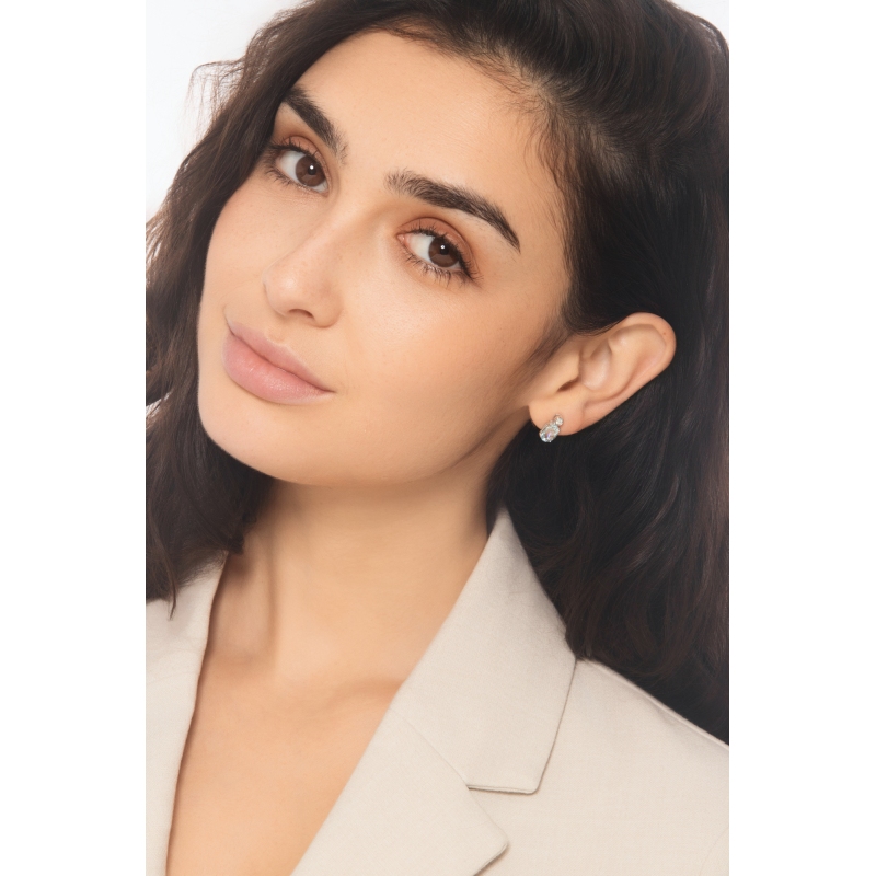 Ohrstecker Weißgold mit Aquamarin und Diamanten Ohrstecker Weißgold mit Aquamarin und Diamanten