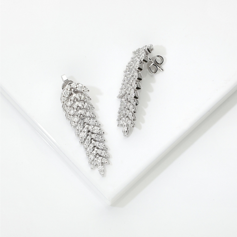 Diamant Ohrringe Weissgold 18 Karat Diamant Ohrringe Weissgold 18 Karat