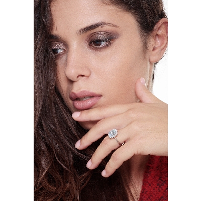 Aquamarin Halo Ring mit Diamanten Weißgold 750