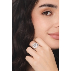 Designer Diamantring 18 Karat Weißgold 2
