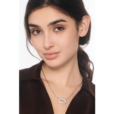 Halskette Weißgold mit ovalem Anhänger Diamanten 