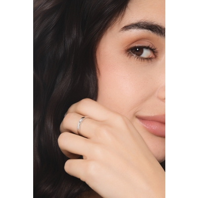 Solitärring Spannfassung Weißgold mit 0.10 kt Diamant