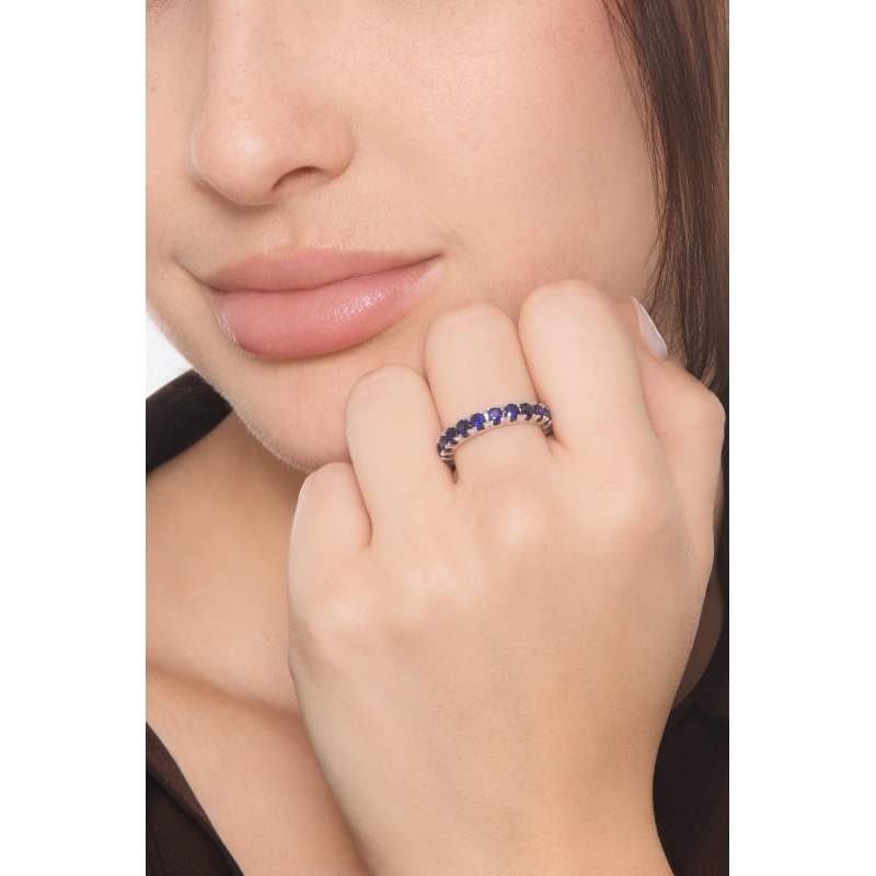 Memoire Ring Weißgold blauen Saphiren 