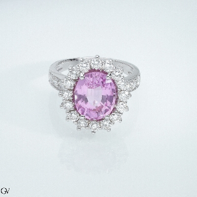 Halo Ring mit rosa Saphir und Diamanten