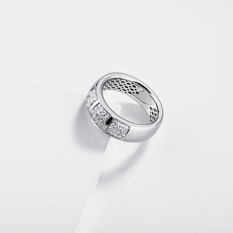 Weissgold Herrenring mit Diamanten Pavé