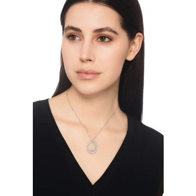 Halskette mit Diamanten aus Weißgold