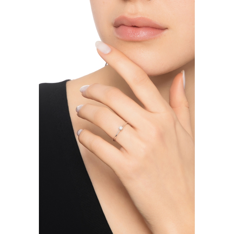 Solitärring Diamant 0,10 Karat Weissgold