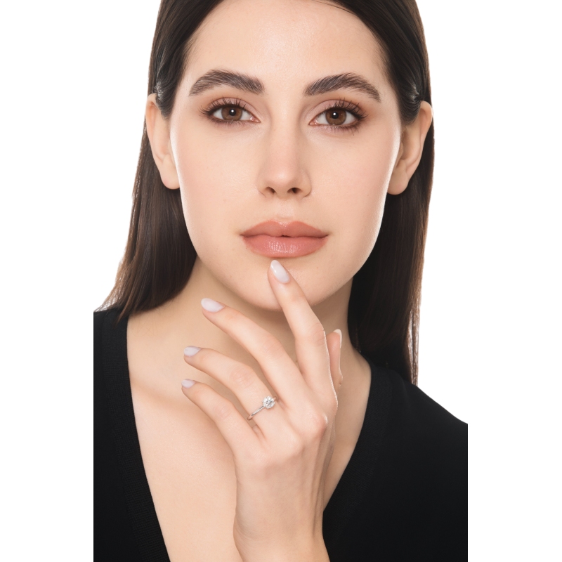 Verlobungsring Weissgold mit 0,90 Diamant