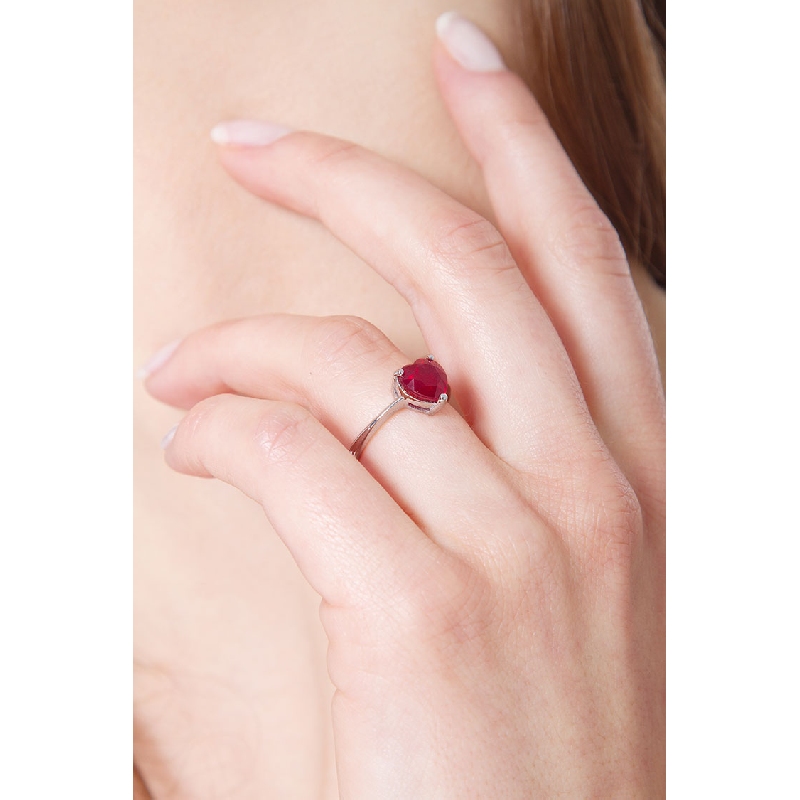 18k Weißgold Halskette mit Diamant-Herzanhänger