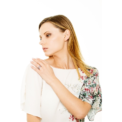 Weißgold Ring Damen mit Diamanten und Saphiren