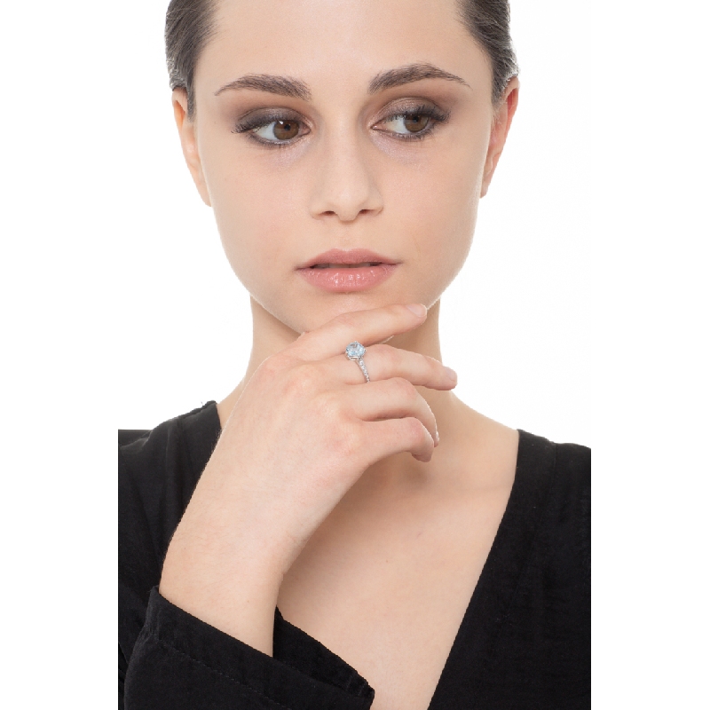 Verlobungsring Weißgold mit Diamanten und Aquamarin-Herz Verlobungsring Weißgold mit Diamanten und Aquamarin-Herz