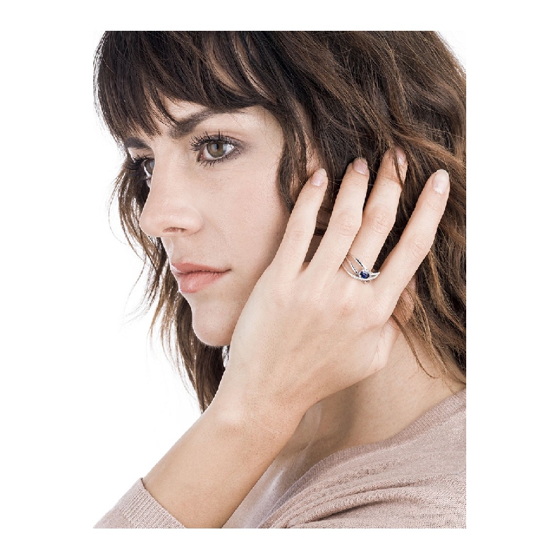 Saphir Ring Weißgold mit Diamanten Saphir Ring Weißgold mit Diamanten