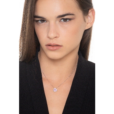 Halskette aus Weißgold mit Herzanhänger aus rosa Saphir und Diamanten