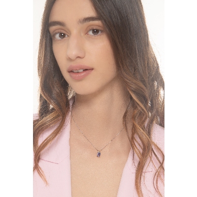 Weißgold-Kette mit Tansanit-Anhänger und Diamanten 