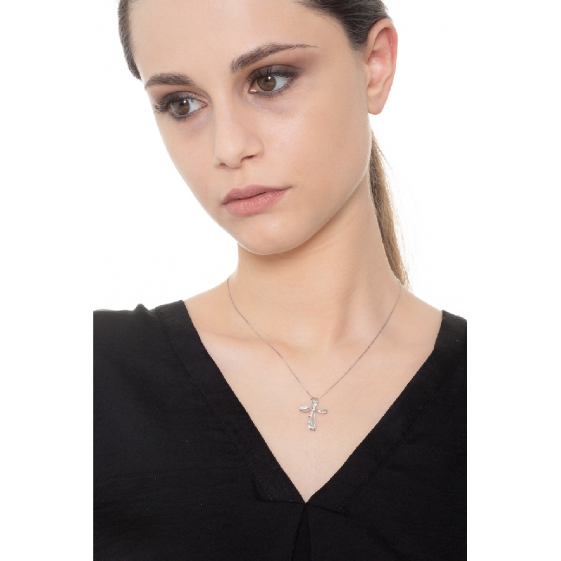 Weißgold Halskette mit Diamant-Kreuz Weißgold Halskette mit Diamant-Kreuz