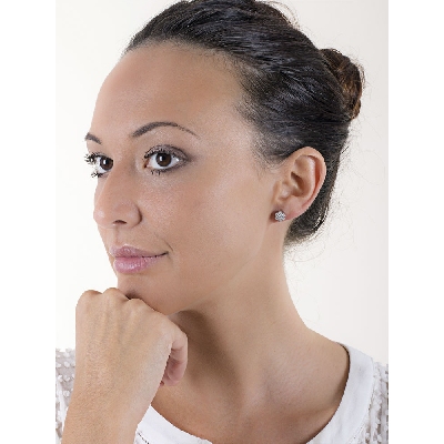 18k Weißgold Blumenohrstecker mit Diamanten