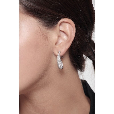 Ausgefallener Weißgold Ohrringe mit Diamanten