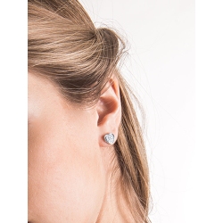 Weißgold Ohrstecker mit Diamant-Herz 2