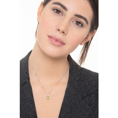 Solitär-Kette aus 18k Weißgold mit Peridot-Anhänger