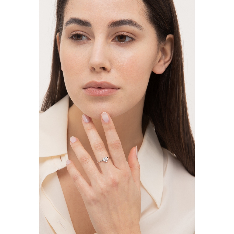 Diamant Herzring Weißgold 18K Diamant Herzring Weißgold 18K