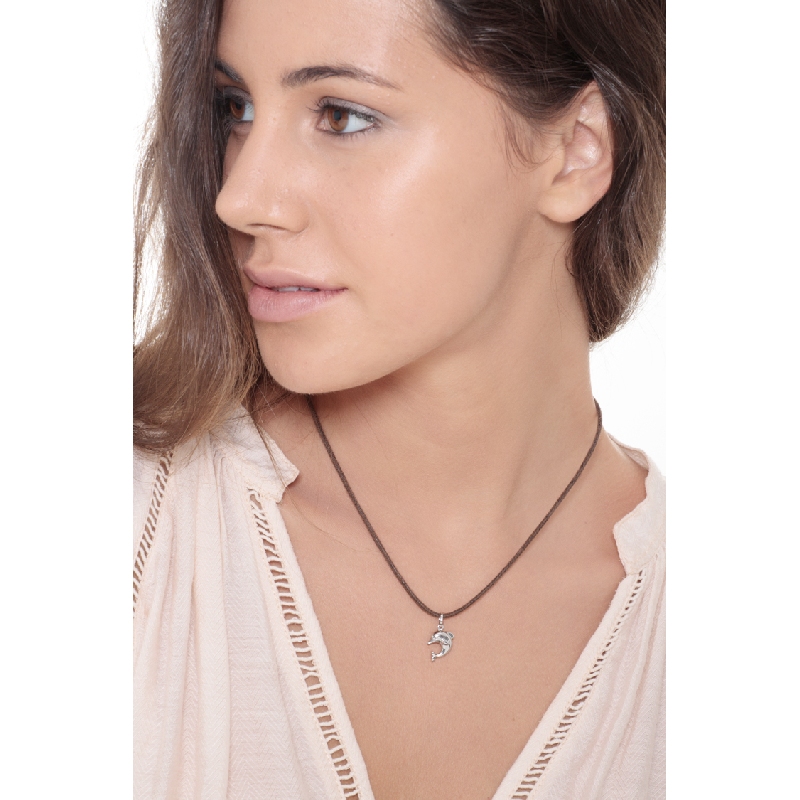 Anhänger mit Delfin aus 18 Karat Weißgold